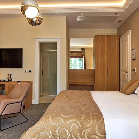 Boutique Filaus Bed & Breakfast 4*