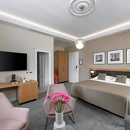 Boutique Filaus Bed & Breakfast