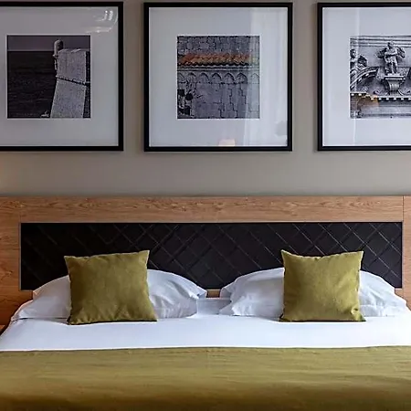 Boutique Filaus Bed & Breakfast 4*