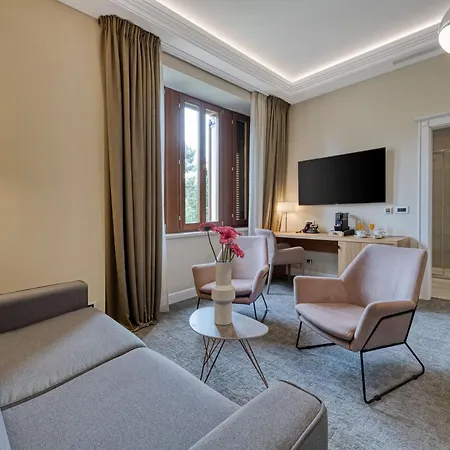Oda ve Kahvaltı Boutique Filaus 4*